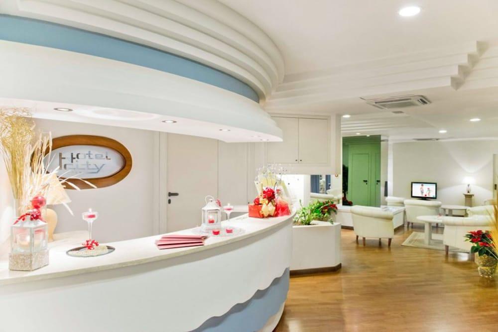 Hotel City Montesilvano Marina エクステリア 写真