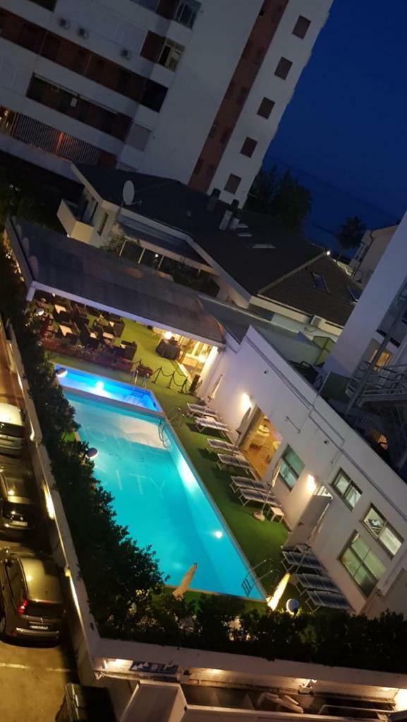 Hotel City Montesilvano Marina エクステリア 写真