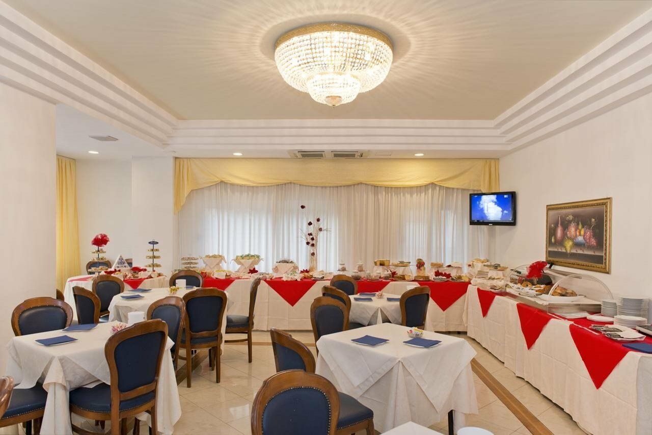 Hotel City Montesilvano Marina エクステリア 写真